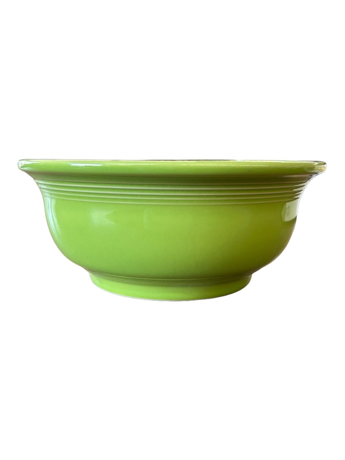 Fiesta - Chartreuse Green Medium Mixing Bowl Homer Laughlin Ceramic Kitchenware