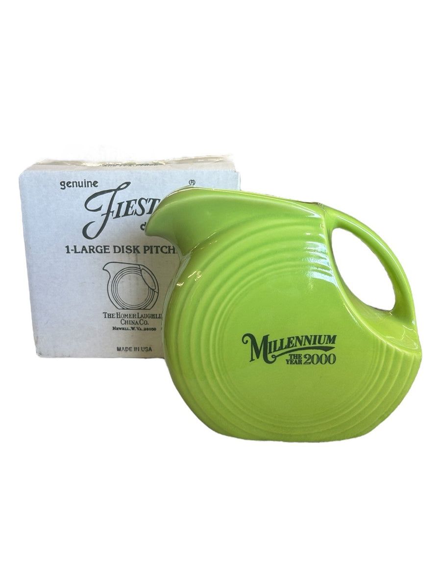Fiesta - Chartreuse Green 67OZ Large Millennium Y2K Disk Pitcher Homer Laughlin