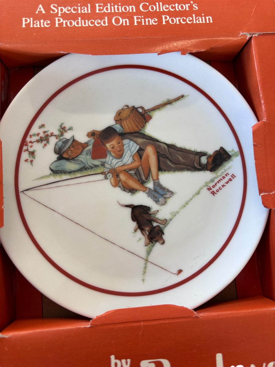 Norman Rockwell "Waiting For Dinner" Special Edition Collectors Porcelain Plate