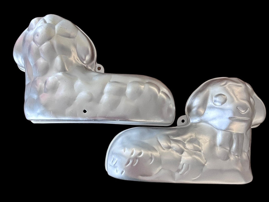 Wilton Stand-Up Lamb Two Piece Pan Mold Vintage 1994 Made in Indonesia
