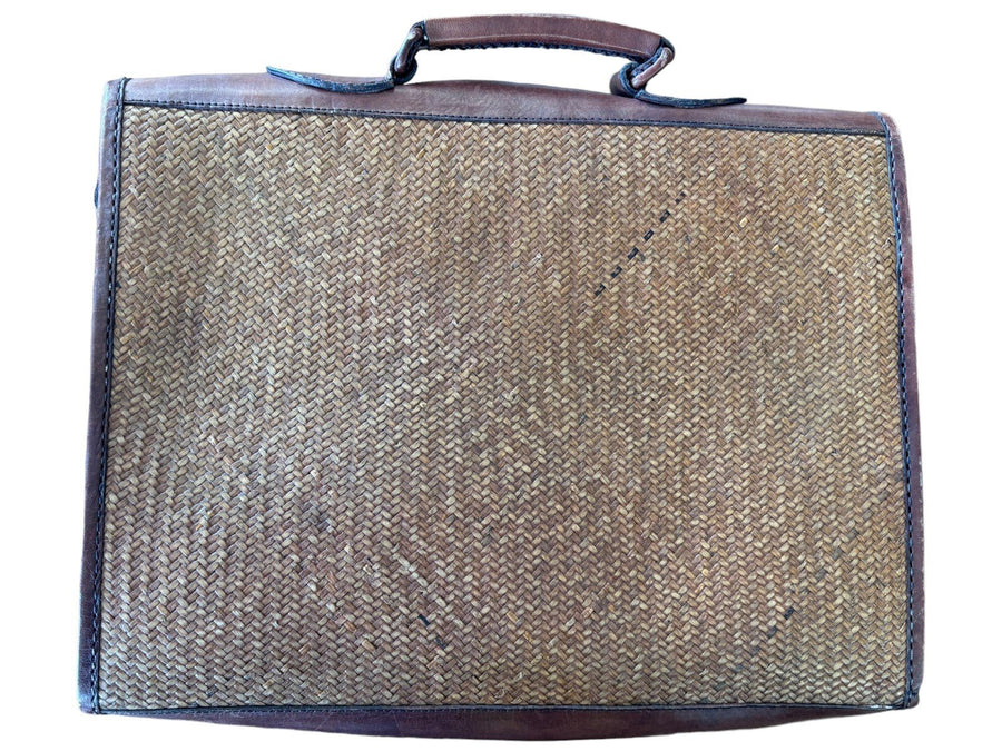 Elliott Lucca messenger Bag Made in Indonesia