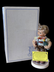 Hummel Figurine Exclusive Special Edition No. 4 Vintage Valentine Joy