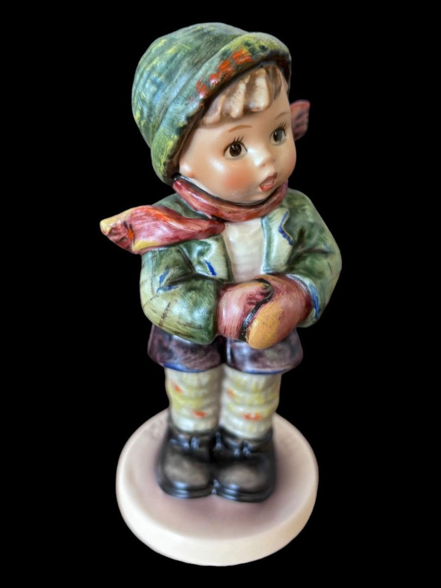 Hummel Figurine Exclusive Special Edition No. 6 Vintage It's Cold