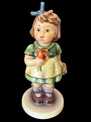 Hummel Figurine Exclusive Special Edition No. 12 Vintage The Surprise