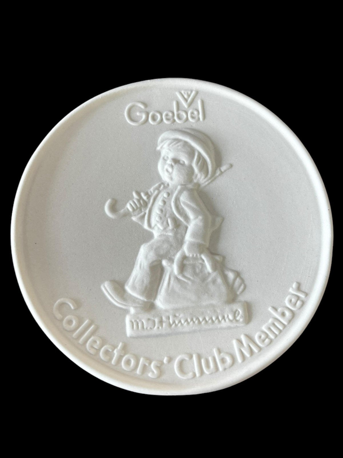 Goebel Antique Porcelain Medallion Vintage MI Hummel Club Set of 4