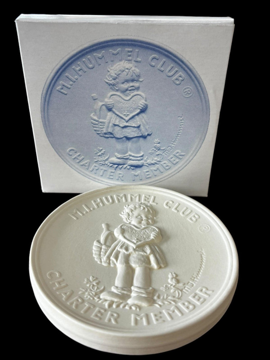 Goebel Antique Porcelain Medallion Vintage MI Hummel Club Set of 4