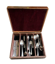 Flatware WM Rogers Exquisite Pattern International Sterling Silver 52 Pc Cutlery