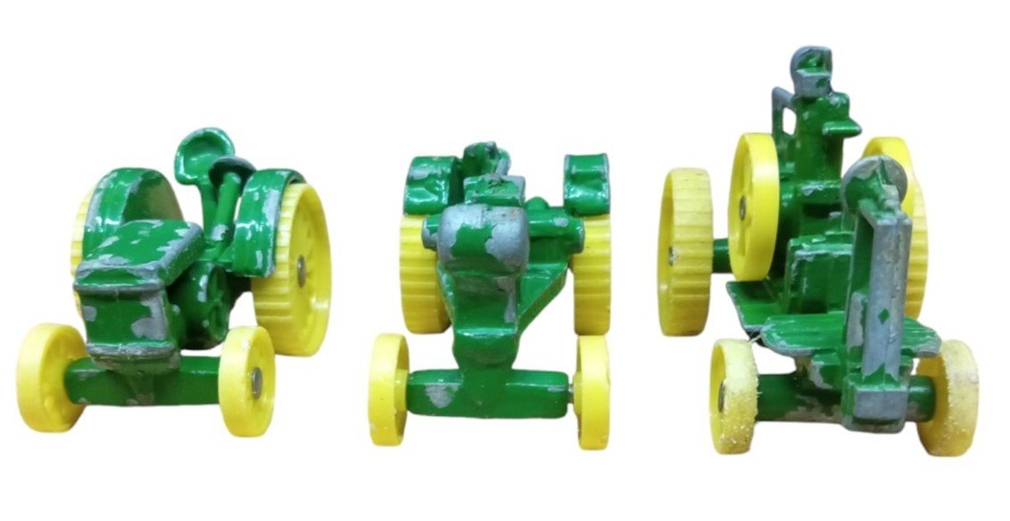 ERTL John Deere Diecast Tractors Set Of 3 Vintage Collectible Nostalgic Farming