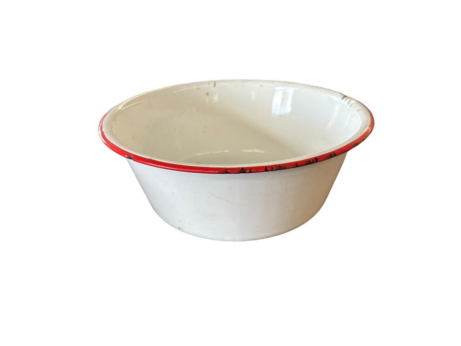 Enamel Camping Bowls Set of 3 All Different Sizes Red and White Vintage