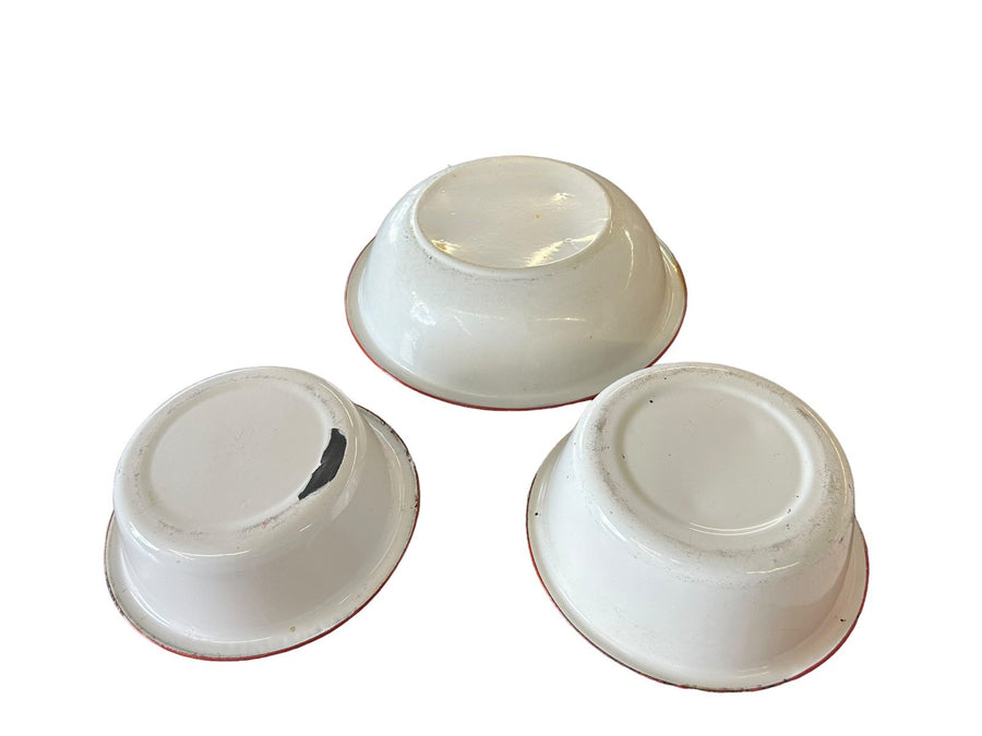 Enamel Camping Bowls Set of 3 All Different Sizes Red and White Vintage