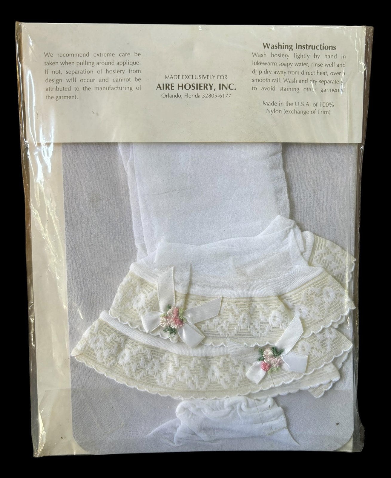 D'Airelle Bridal White Thigh High 100% Nylon Aire Hosiery Hearts Ribbons