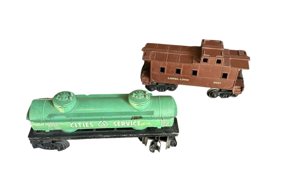 Lionel Lines O-Gauge Trains Pair Cities Service Tank 6045 Brown Caboose 6017