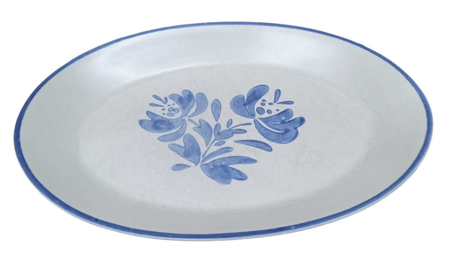 Pfaltzgraff Yorktowne Antique Dinnerware Vintage Servingware Blue White 20 Pcs.