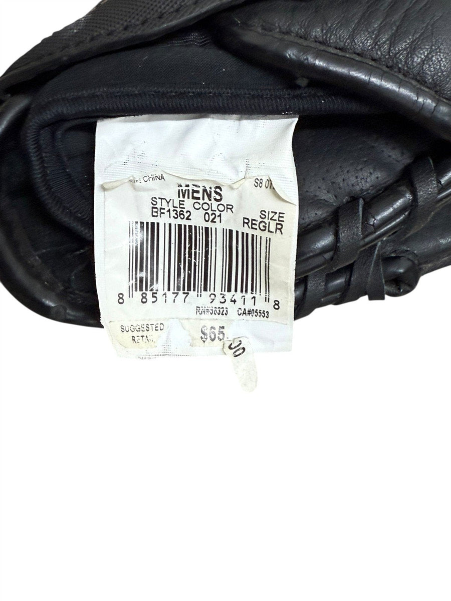 Black Nike Right-Handed Baseball Glove Men's Regular Sports Mitt Equipment