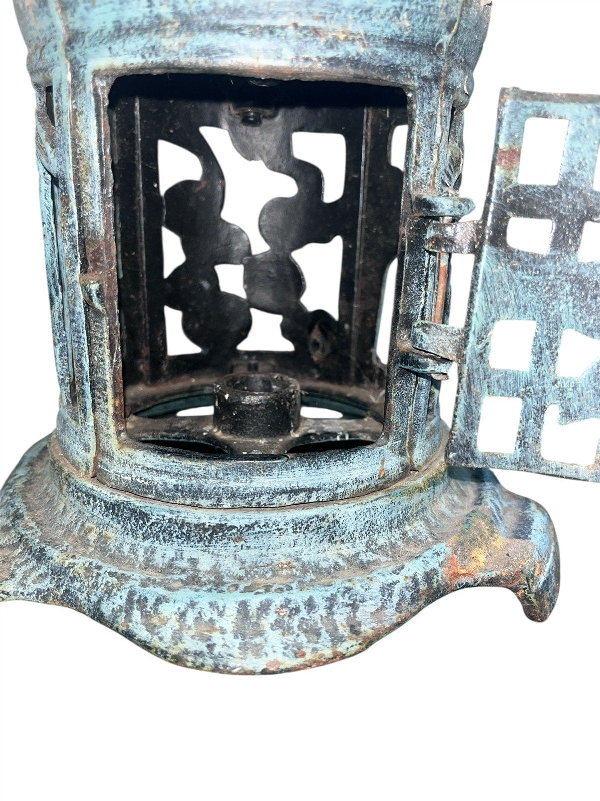 Chinese Antique Round Cast Iron Pagoda Garden Lantern Bird and Bamboo Designs