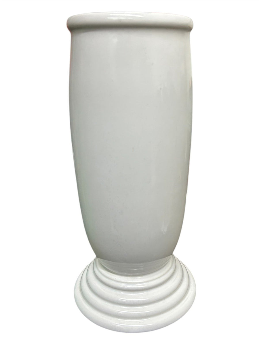 Fiesta - White Neutral Millennium III Flower Vase Homer Laughlin Ceramic