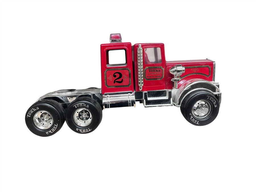 Vintage Tonka Metal Fire Truck Hook and Ladder #2 Great Condition