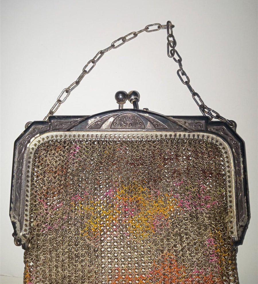 Whiting & Davis Mesh Coin Purse Vintage Collectible Nostalgic Accessory