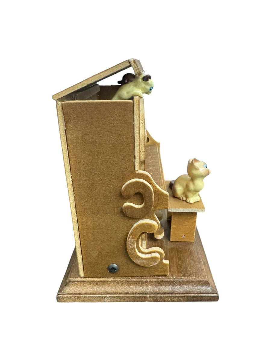 Music Box Vintage Piano and Kittens The Entertainer Craftsmen Wind Up