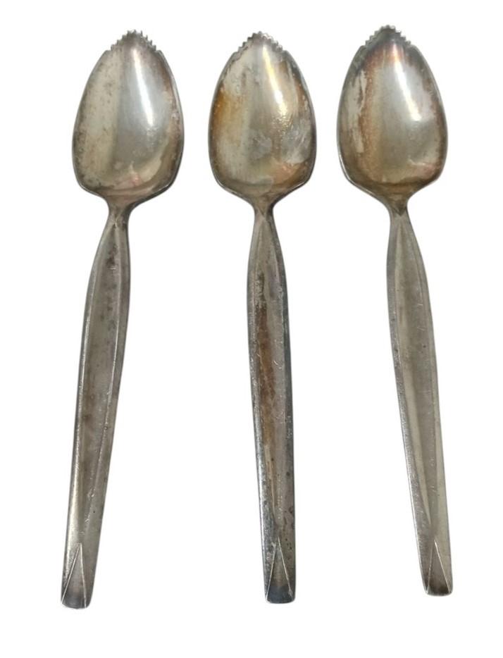 International Silver WM Rogers Concept Fruit Spoons Set Of 3 Vintage Collectible