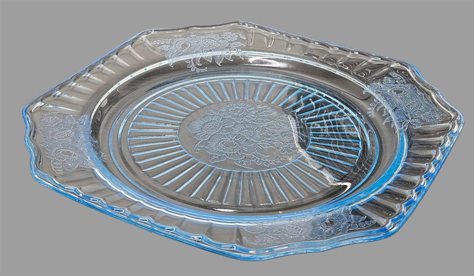 Anchor Hocking Mayfair "Open Rose" Blue Depression Glass Plate