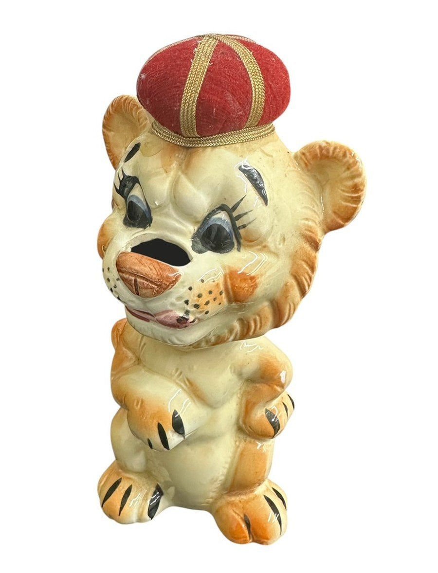 Pin Cushion Crowned Lion Sewing Caddy Vintage Japanese Ceramic Davar 1950s