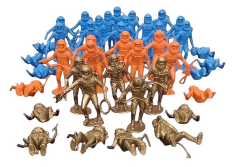 Astronauts MPC Set Of 41 Blue Orange Gold Vintage Collectible Nostalgic 1960s
