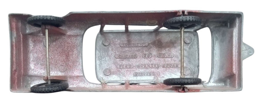 TootsieToy Ford Country Sedan 1950s Vintage Antique Collectible Nostalgic Toys