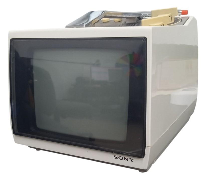 Sony TV-790 Mini Portable Television Vintage Retro Collectible Nostalgic
