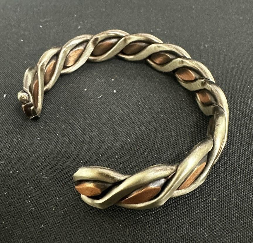 Unisex Two-Toned Twisted Metal Cuff Bracelet