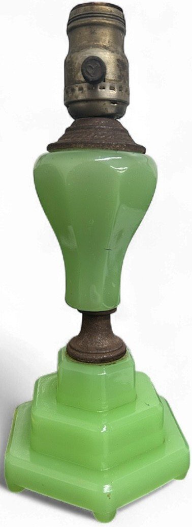 Jadeite 1950s art deco vintage boudoir table lamp