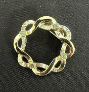 Unsigned Gold Plated Twisted Wreath Brooch