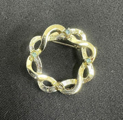 Unsigned Gold Plated Twisted Wreath Brooch