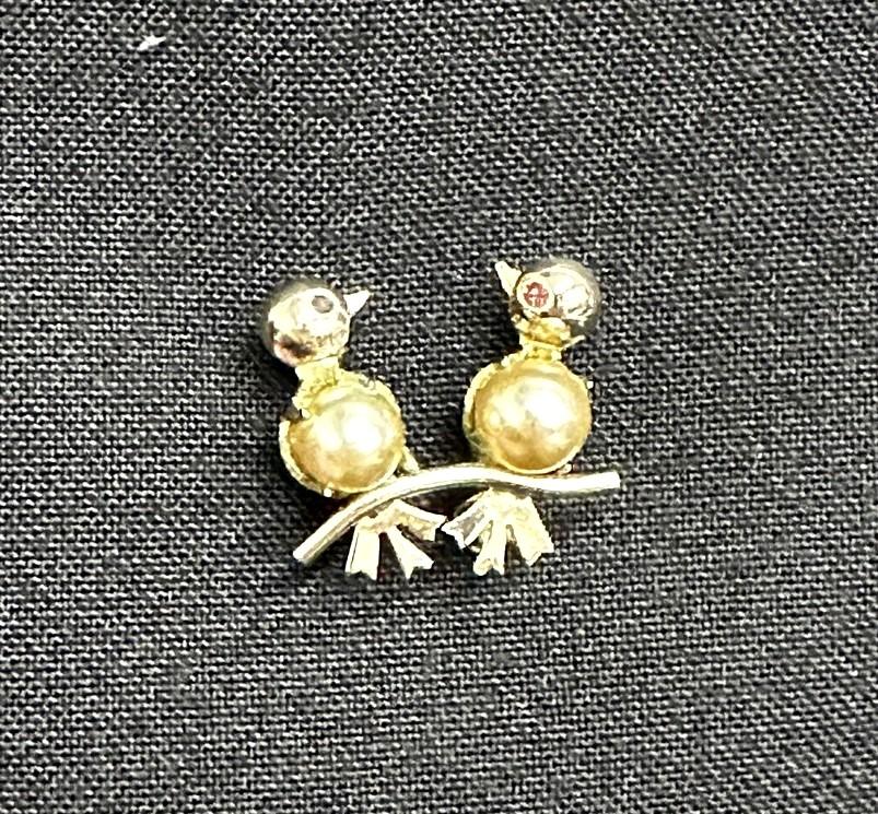 Unique Genuine Vintage Pearl Bird Duo Brooch
