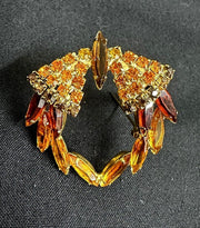 Orange Glass Manganese and Amber Vintage Wreath Brooch