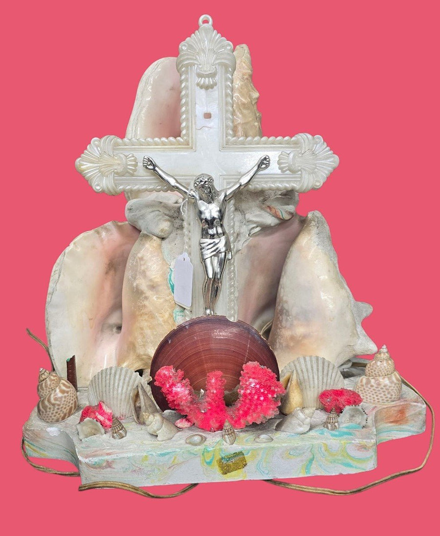 Seashell Christian Jesus and Mary sculpture lamp