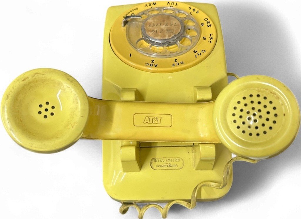 Western Electric Rotary dial yellow 1960s 1970s vintage telephone