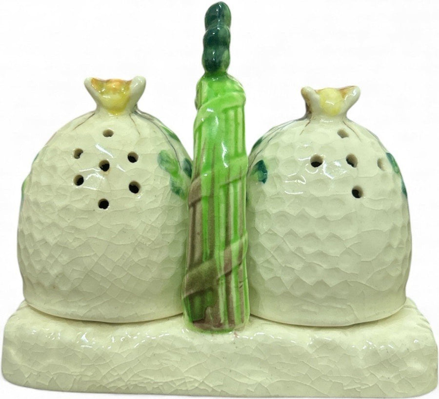 Salt and Pepper Honey Bee Vintage Japan Shakers