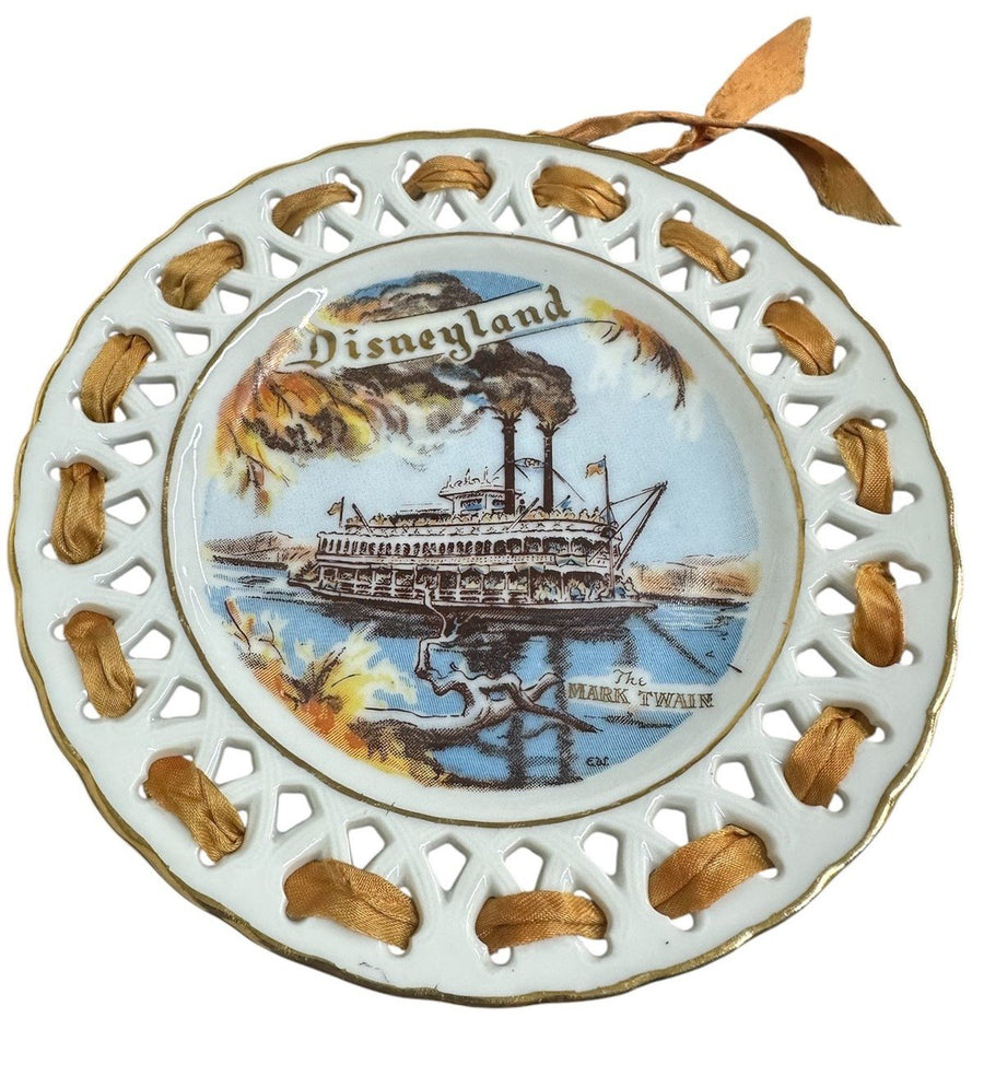 Disneyland Eleanore Welborn RARE 1955 Laced "The Mark Twain" Souvenir Plate