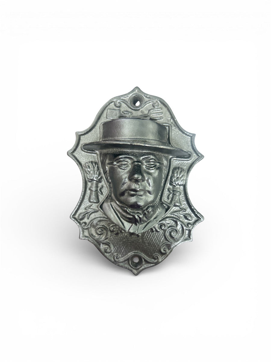Cast Iron Amish Quaker Man Match Safe
