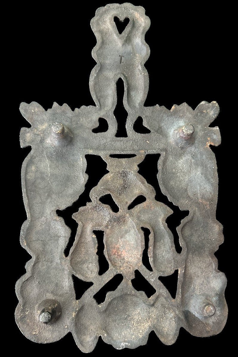 Cast Iron Trivet with Grapes and Vines design