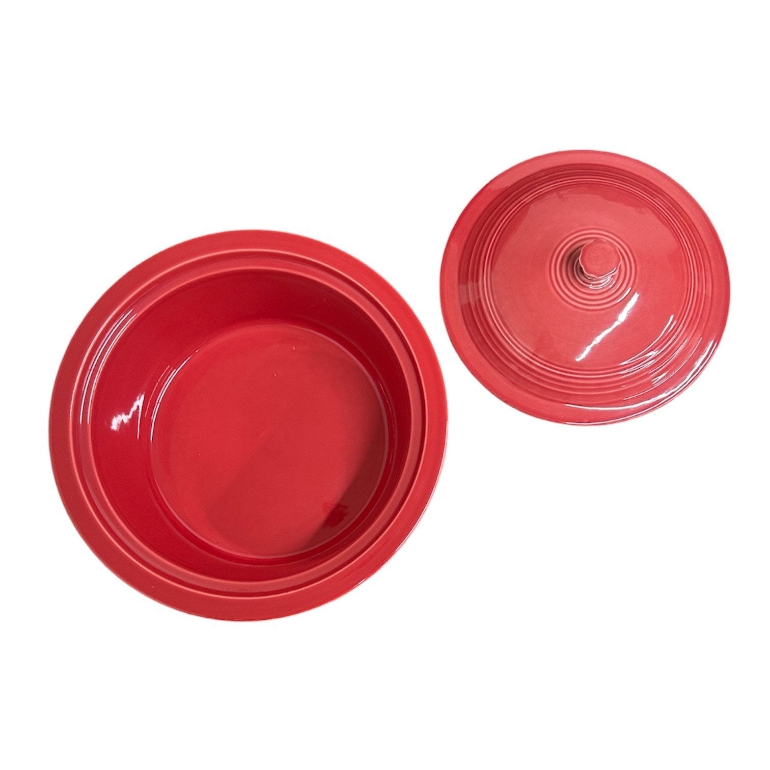 Fiesta - Scarlet Red Large Covered Casserole 2.8qt Baker Homer Laughlin HLC Ceramic Dish
