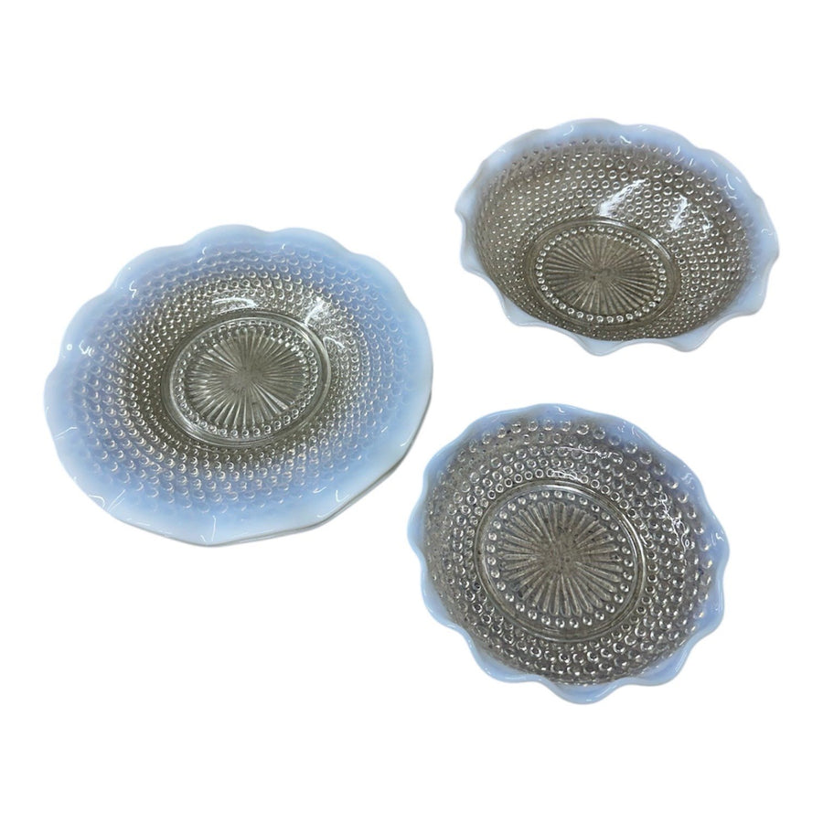 Anchor Hocking Vintage 4 Piece Opalescent Hobnob Moonstone Glass Tableware Set