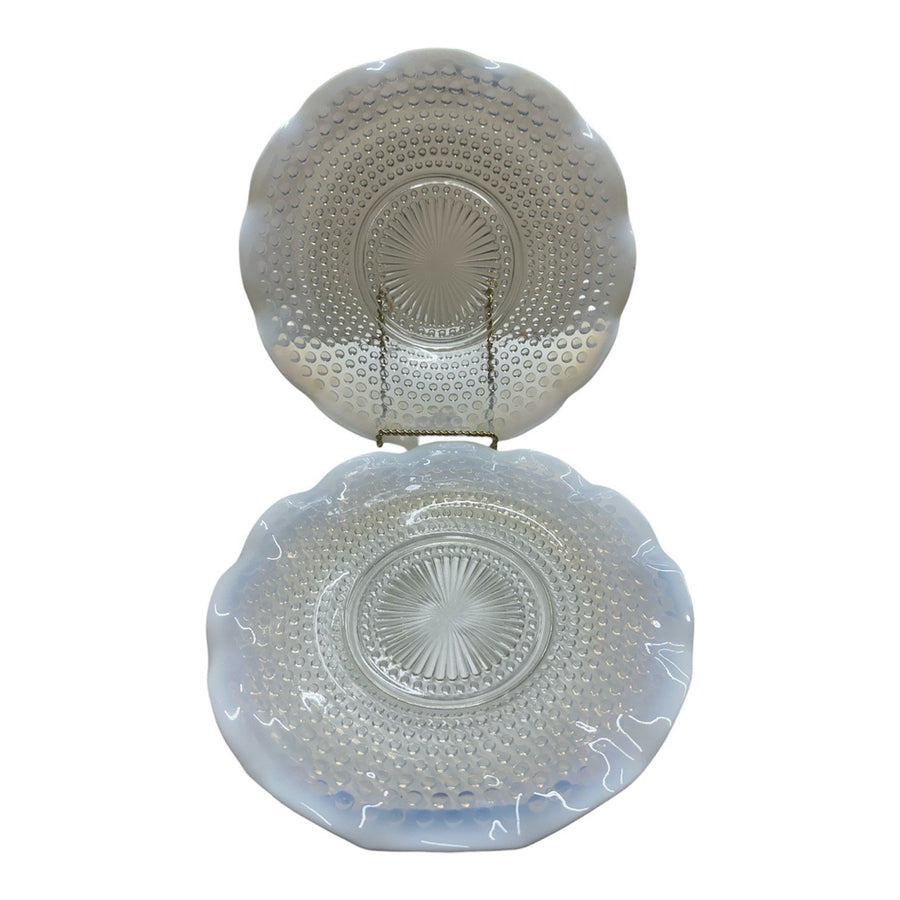 Anchor Hocking Vintage 4 Piece Opalescent Hobnob Moonstone Glass Tableware Set