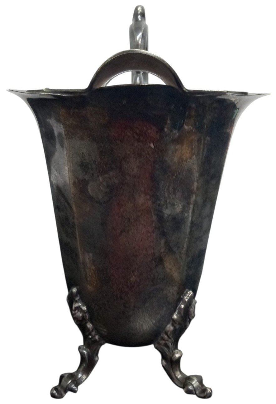 Acanthus Leaf Pitcher Silverplate Vintage Collectible Nostalgic Serveware