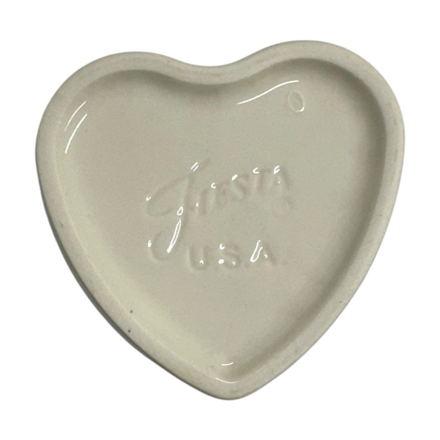 Fiesta - Linen Off-White Heart Ramekin Bowl Homer Laughlin HLC Ceramic