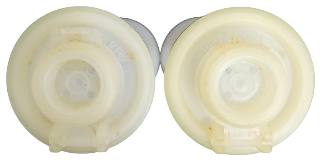 Tupperware Salt & Pepper Shakers White Vintage Retro Collectible Kitchenware