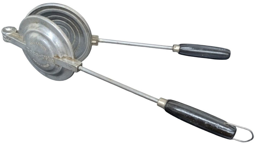 Toas-Tite Metal Sandwich Maker Vintage Collectible Cookware Camping Outdoor