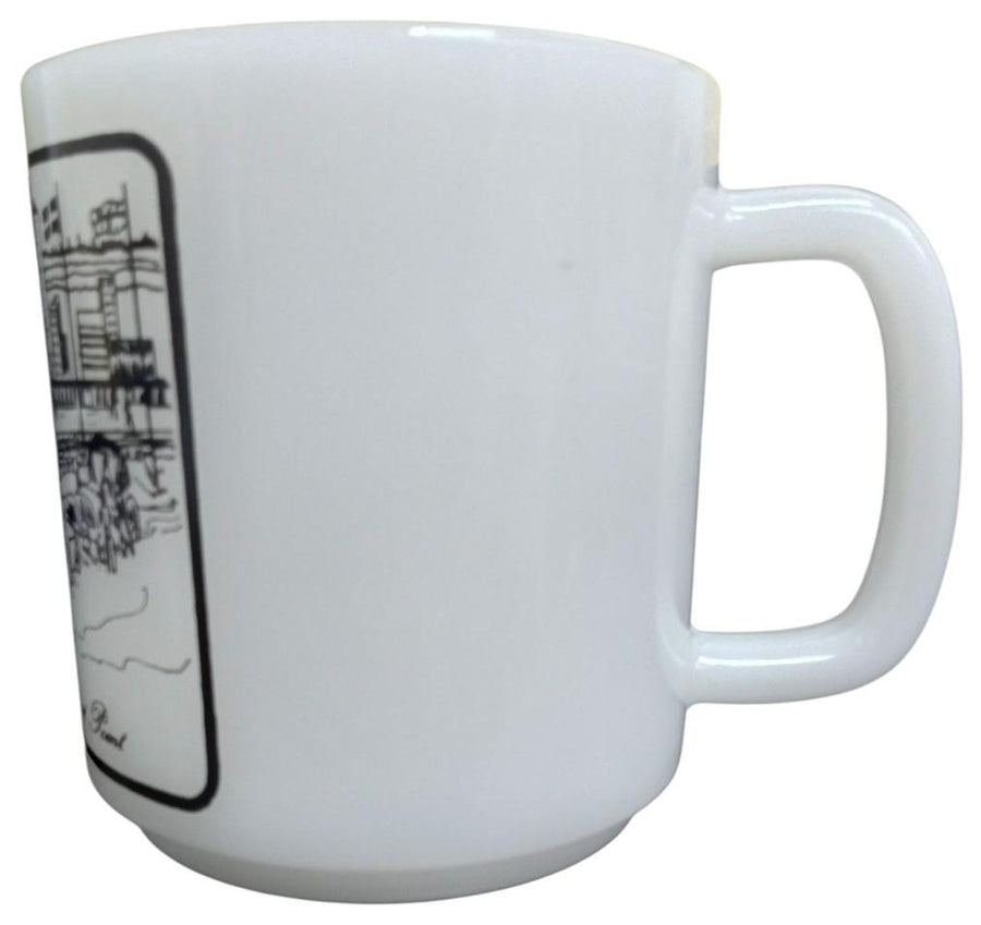Coffee Cup/Mug Montreal Quebec Canada Vintage Collectible Drinkware Souvenir
