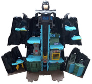 Batman Bat-Tech Batcave Transforming Toy/Playset Spin Master 2021 Collectible